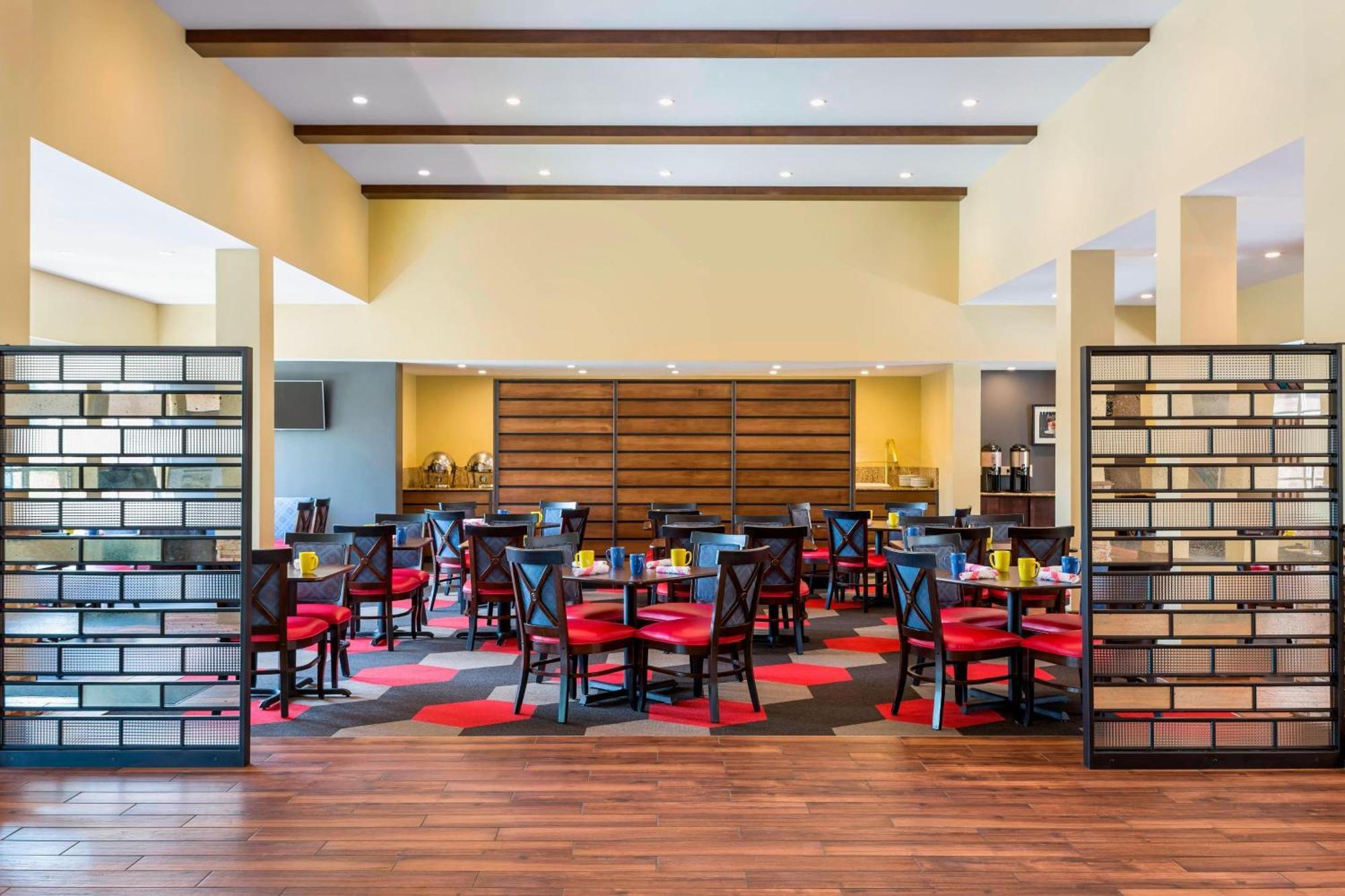 โฟร์ พอยต์ บาย เชอราตัน บัฟฟาโล โกรฟ Hotel Buffalo Grove ภายนอก รูปภาพ