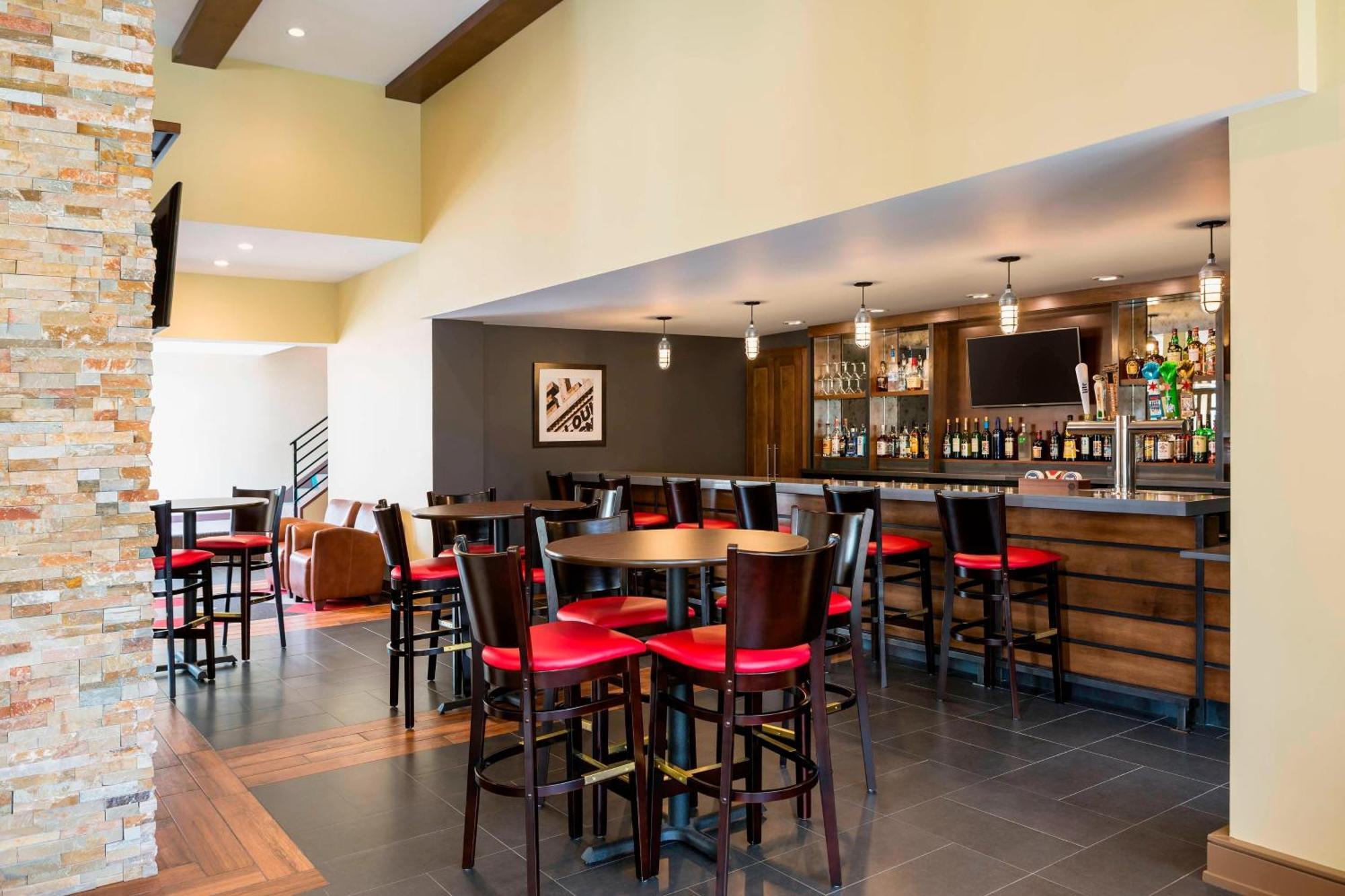 โฟร์ พอยต์ บาย เชอราตัน บัฟฟาโล โกรฟ Hotel Buffalo Grove ภายนอก รูปภาพ